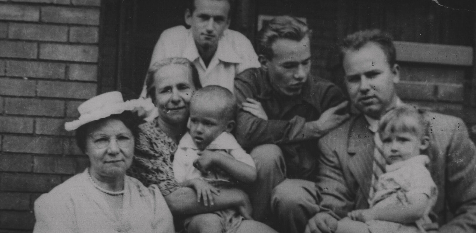 A black and white photo of the Warhola family in 1945